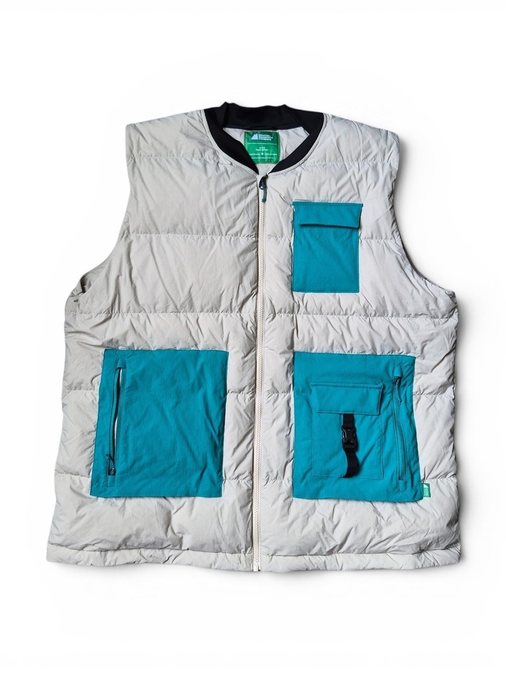MEC Unisex XL Light Gray Quilted Vest with Teal Patch Pockets